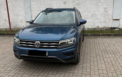 Volkswagen Tiguan II, 2017 год, 2 800 000 рублей, 1 фотография