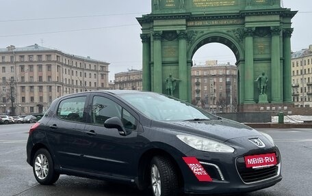 Peugeot 308 II, 2011 год, 720 000 рублей, 2 фотография