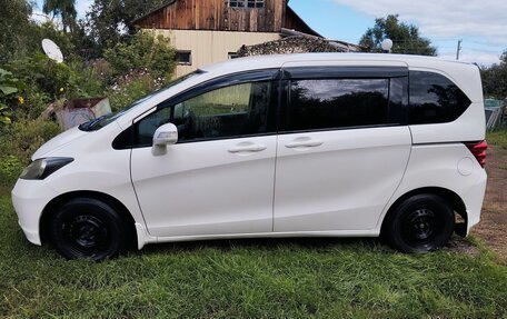 Honda Freed I, 2010 год, 950 000 рублей, 8 фотография