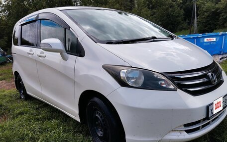 Honda Freed I, 2010 год, 950 000 рублей, 11 фотография