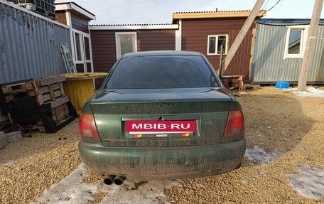 Audi A4, 1995 год, 180 000 рублей, 4 фотография