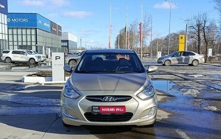 Hyundai Solaris II рестайлинг, 2011 год, 650 000 рублей, 2 фотография