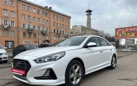 Hyundai Sonata VII, 2019 год, 2 200 000 рублей, 2 фотография