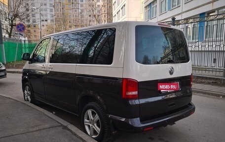 Volkswagen Multivan T5, 2011 год, 2 490 000 рублей, 11 фотография