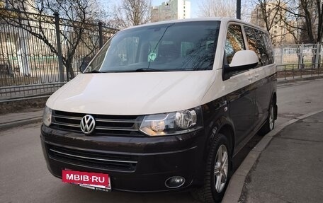 Volkswagen Multivan T5, 2011 год, 2 490 000 рублей, 6 фотография