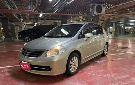 Nissan Tiida, 2005 год, 675 000 рублей, 1 фотография