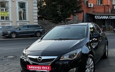 Opel Astra J, 2012 год, 750 000 рублей, 9 фотография