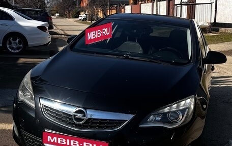 Opel Astra J, 2012 год, 750 000 рублей, 2 фотография