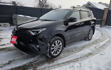 Toyota RAV4, 2019 год, 2 фотография