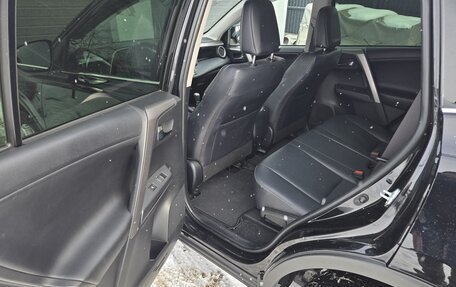 Toyota RAV4, 2019 год, 23 фотография