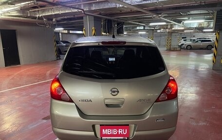 Nissan Tiida, 2005 год, 675 000 рублей, 5 фотография