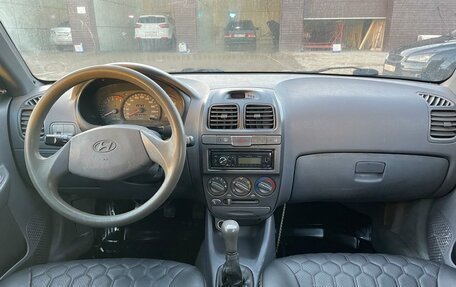 Hyundai Accent II, 2004 год, 340 000 рублей, 6 фотография