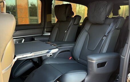 Mercedes-Benz V-Класс, 2025 год, 16 750 000 рублей, 10 фотография