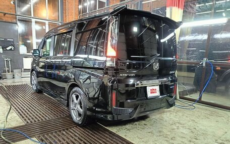 Honda Stepwgn IV, 2017 год, 2 650 000 рублей, 9 фотография