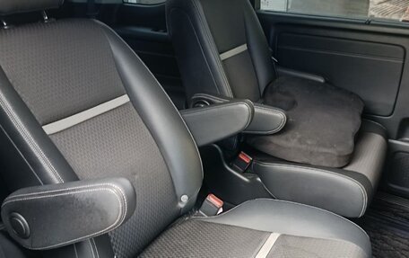 Honda Stepwgn IV, 2017 год, 2 650 000 рублей, 18 фотография