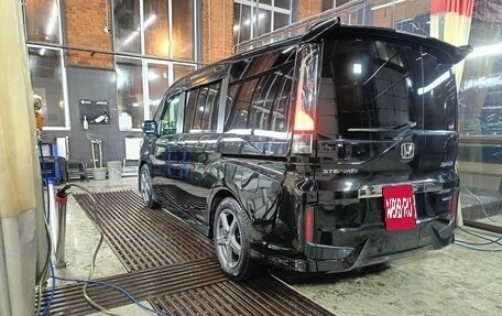 Honda Stepwgn IV, 2017 год, 2 650 000 рублей, 8 фотография