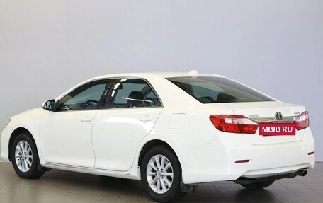 Toyota Camry, 2013 год, 1 795 000 рублей, 2 фотография