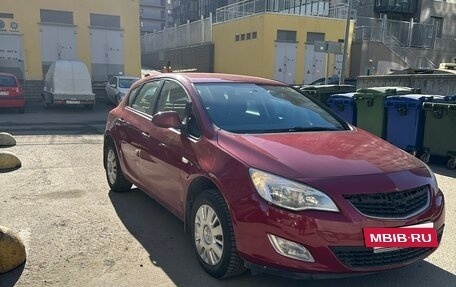 Opel Astra J, 2010 год, 550 000 рублей, 4 фотография