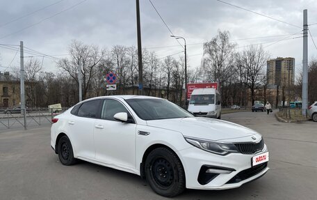 KIA Optima IV, 2020 год, 1 500 000 рублей, 3 фотография