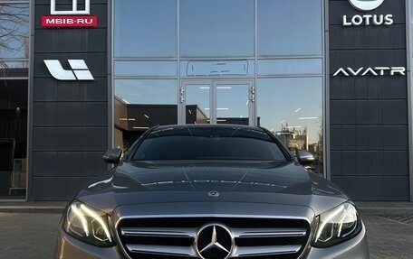 Mercedes-Benz E-Класс, 2019 год, 3 990 000 рублей, 3 фотография