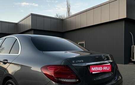 Mercedes-Benz E-Класс, 2019 год, 3 990 000 рублей, 15 фотография