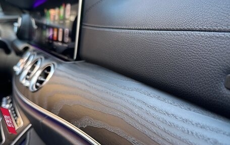 Mercedes-Benz E-Класс, 2019 год, 3 990 000 рублей, 20 фотография