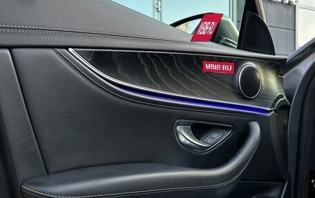 Mercedes-Benz E-Класс, 2019 год, 3 990 000 рублей, 22 фотография
