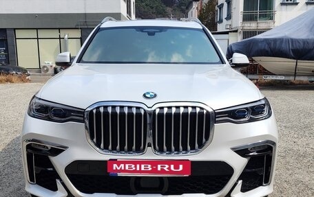 BMW X7, 2022 год, 8 910 000 рублей, 2 фотография