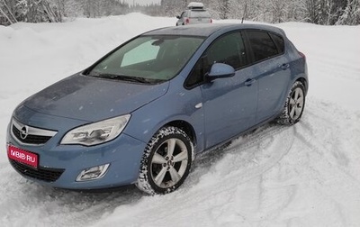 Opel Astra J, 2010 год, 900 000 рублей, 1 фотография