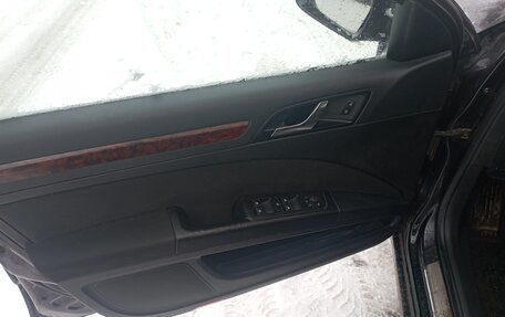 Skoda Superb III рестайлинг, 2009 год, 880 000 рублей, 20 фотография