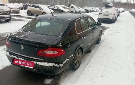 Skoda Superb III рестайлинг, 2009 год, 880 000 рублей, 19 фотография