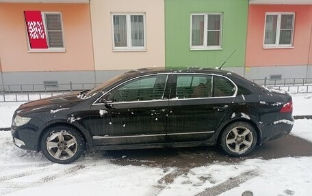 Skoda Superb III рестайлинг, 2009 год, 880 000 рублей, 6 фотография