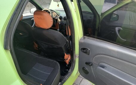 Renault Logan I, 2007 год, 250 000 рублей, 10 фотография