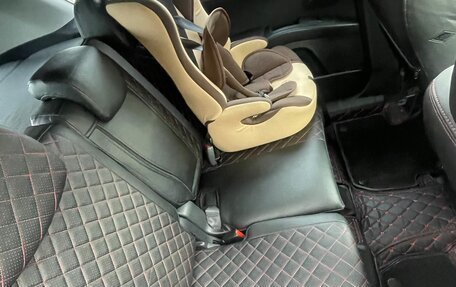 Mitsubishi Outlander III рестайлинг 3, 2011 год, 1 400 000 рублей, 13 фотография
