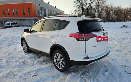 Toyota RAV4, 2019 год, 2 925 000 рублей, 7 фотография