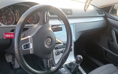 Volkswagen Passat CC I рестайлинг, 2012 год, 1 600 000 рублей, 27 фотография