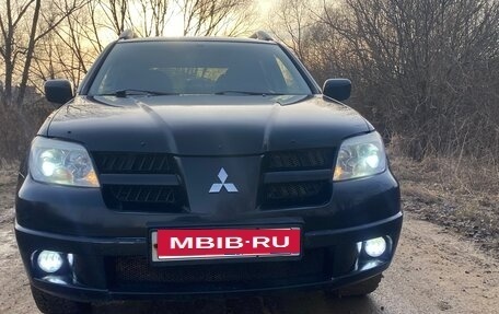 Mitsubishi Outlander III рестайлинг 3, 2007 год, 620 000 рублей, 1 фотография