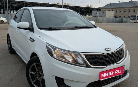 KIA Rio III рестайлинг, 2014 год, 1 000 000 рублей, 1 фотография