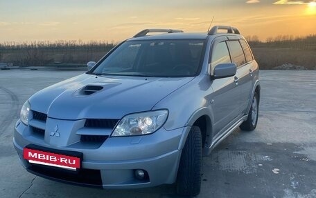 Mitsubishi Outlander III рестайлинг 3, 2007 год, 880 000 рублей, 8 фотография