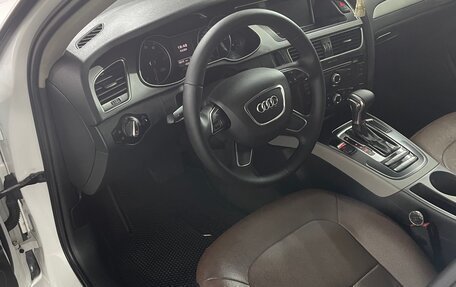 Audi A4, 2013 год, 1 500 000 рублей, 14 фотография