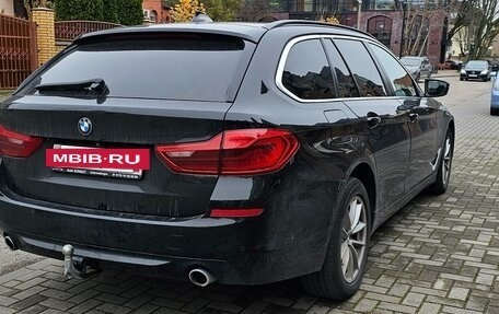 BMW 5 серия, 2019 год, 3 695 000 рублей, 4 фотография