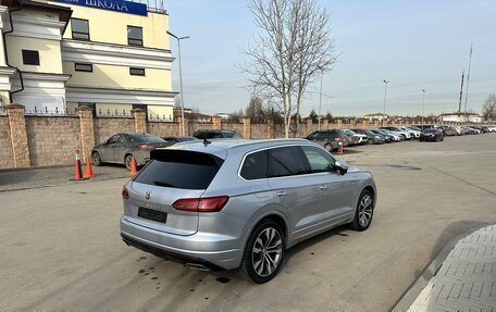 Volkswagen Touareg III, 2019 год, 5 800 000 рублей, 8 фотография