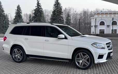 Mercedes-Benz GL-Класс, 2015 год, 3 220 000 рублей, 3 фотография