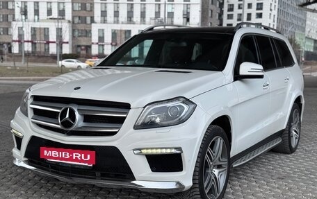 Mercedes-Benz GL-Класс, 2015 год, 3 220 000 рублей, 31 фотография