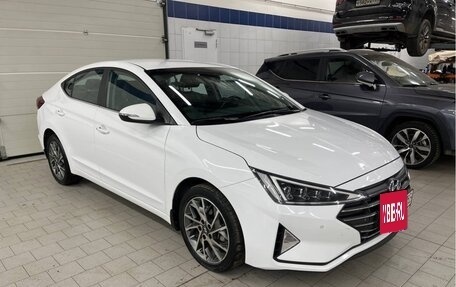 Hyundai Elantra VI рестайлинг, 2018 год, 1 950 000 рублей, 7 фотография