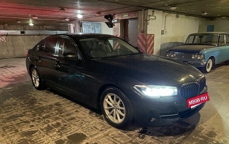 BMW 5 серия, 2020 год, 4 650 000 рублей, 2 фотография
