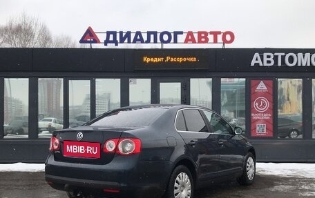 Volkswagen Jetta VI, 2008 год, 655 000 рублей, 3 фотография