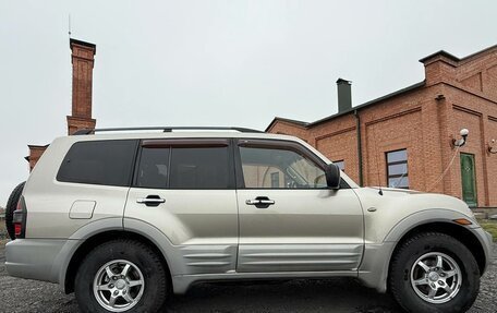 Mitsubishi Montero III, 2001 год, 1 350 000 рублей, 2 фотография
