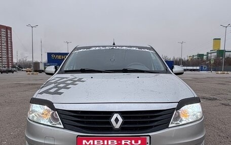 Renault Logan I, 2013 год, 795 000 рублей, 11 фотография