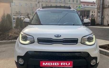 KIA Soul II рестайлинг, 2017 год, 1 495 000 рублей, 2 фотография